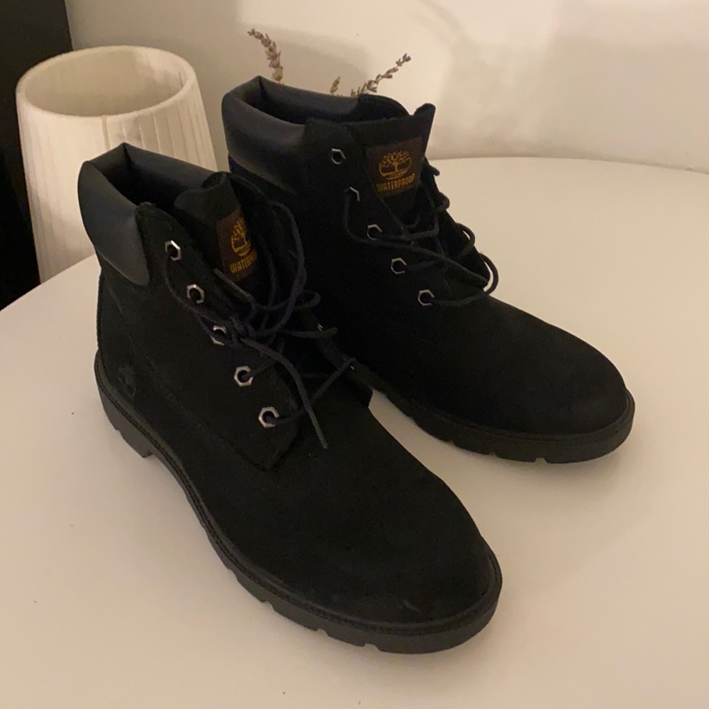 Like new black timberlands